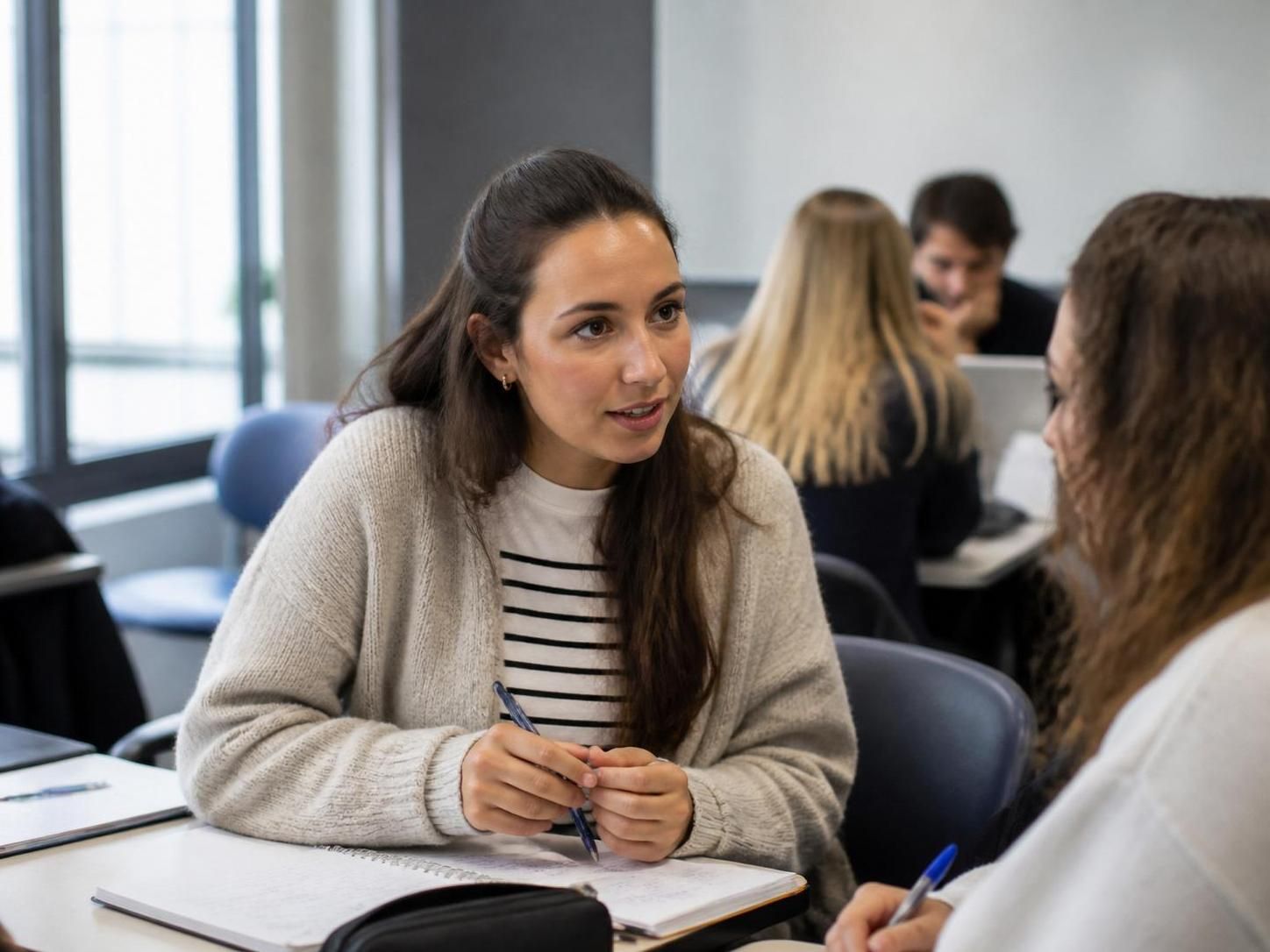 découvrez notre formation assistante sociale complète pour maîtriser les compétences essentielles et réussir votre carrière dans le secteur social.