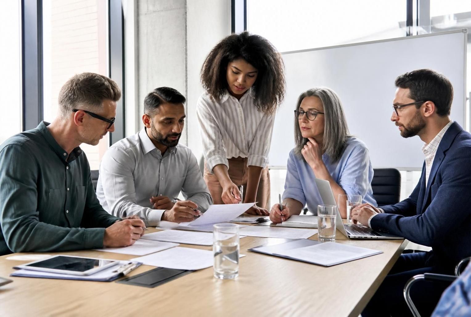découvrez des méthodes efficaces et des conseils pratiques pour formuler des critères d’évaluation pertinents, afin d'améliorer la qualité de vos analyses et décisions.